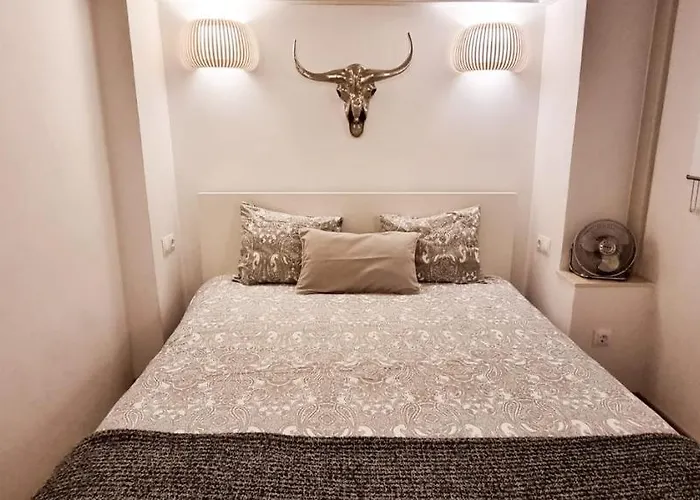 Molinillo 2 Bedrooms In Center شقة