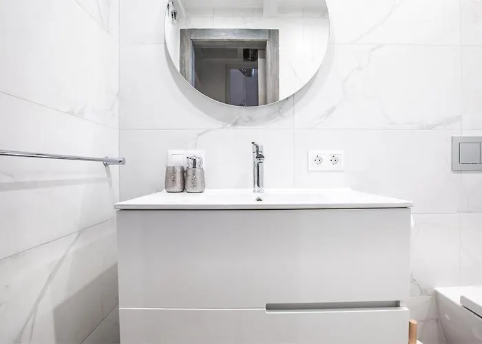 Molinillo 2 Bedrooms In Center مالقة